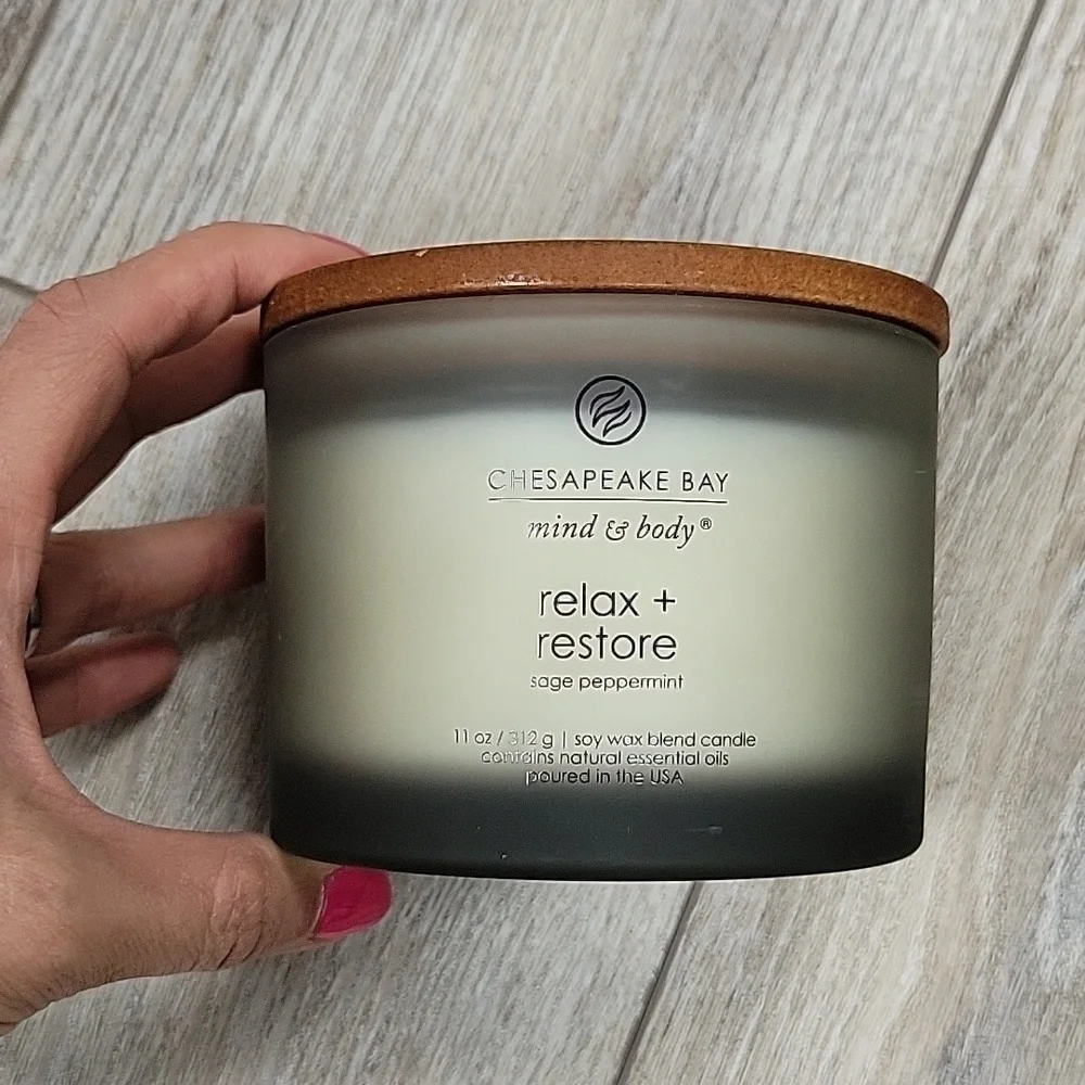 Chesapeake Bay Relax and Restore 11 oz Candle